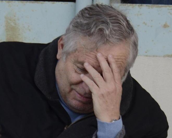 Camilli minaccia: «Me ne vado e niente iscrizione» 
