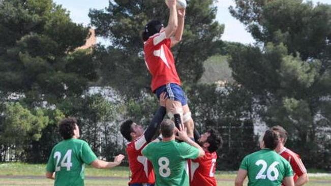 Rugby: gli Emergenti cercano punti salvezza nel derby col Piombino
