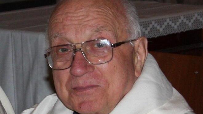 L’addio a monsignor Pietro Tarantola