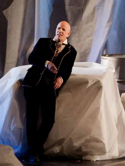 “Peer Gynt”, viaggio alla scoperta di se stessi 