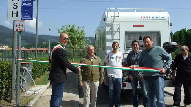 Nuova area camper, taglio del nastro