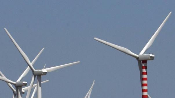 Slitta il consiglio comunale sul parco eolico del Cirone