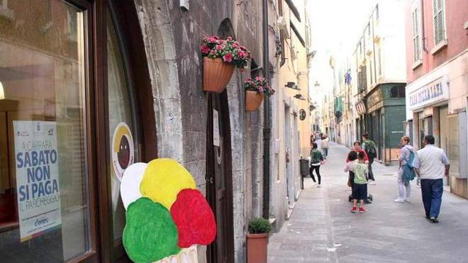 Sosta pomeridiana gratis: più gente in città