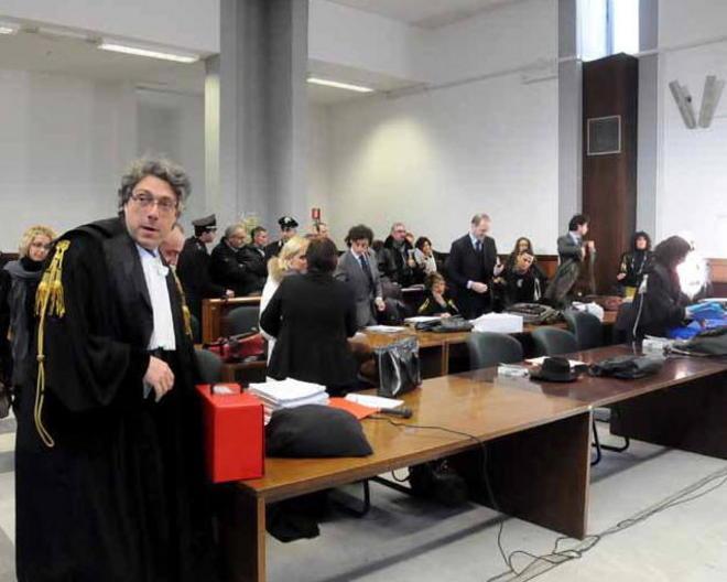 False cremazioni, nominato il nuovo giudice Sospeso il processo per due settimane 