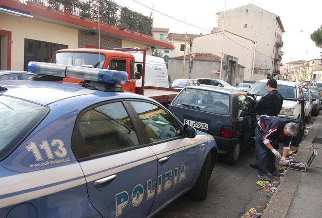 Il ladro di Brunello ora prova a rubare sulle auto in sosta 