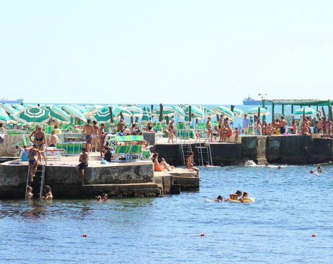 Bagni aperti due settimane in più questa estate 