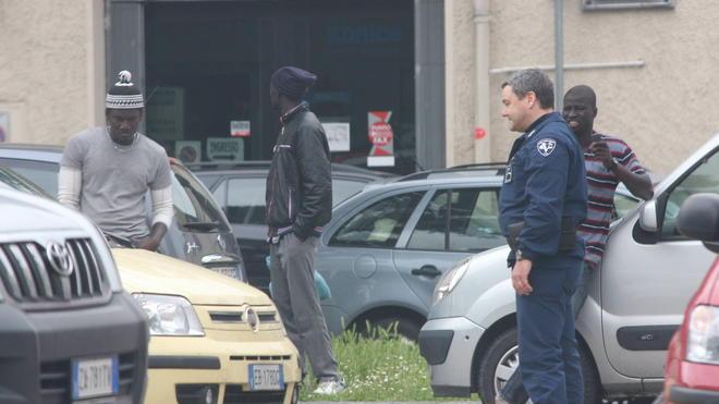 Parcheggi, le guardie giurate se ne vanno a mezzogiorno