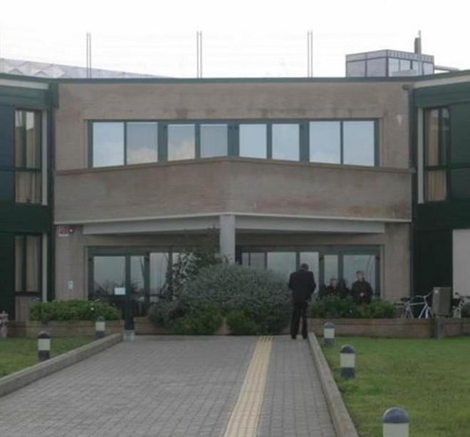 Peculato: medico e infermiere a giudizio 