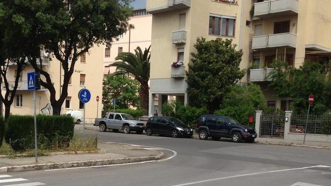 In via del Tiro a segno si litiga sulle nuove strisce