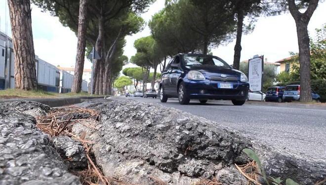 Sistemare le strade costa 5 milioni di euro all’anno 