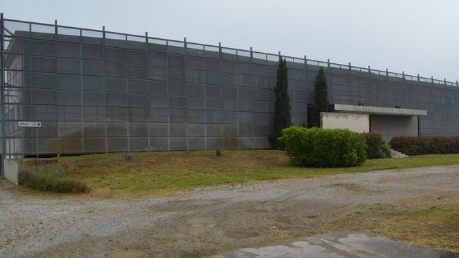 Un outlet di prodotti dell’artigianato nell’ex fabbrica di divani