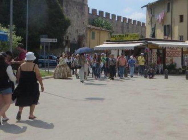 I lettori: lavori urgenti da fare in via Fedi e in via Boschi