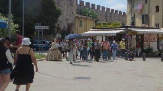 I lettori: lavori urgenti da fare in via Fedi e in via Boschi