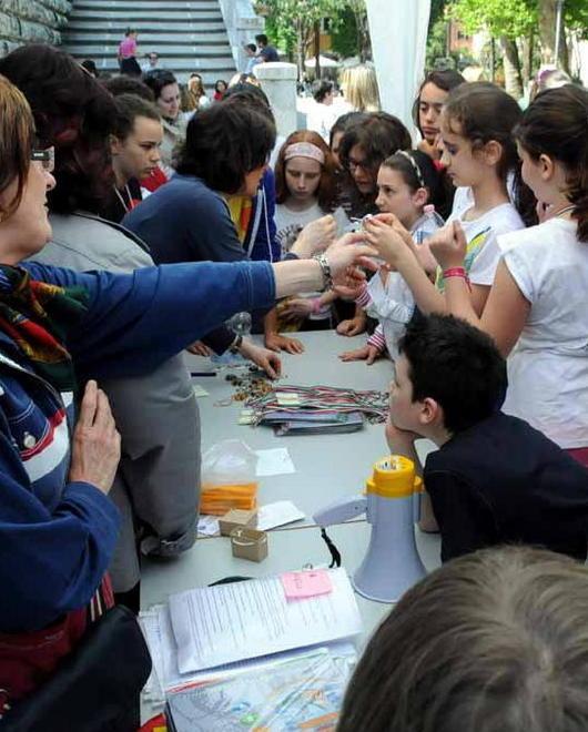 Caccia culturale al tesoro alunni protagonisti in centro