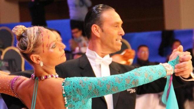 Maratona di ballo per Ascione e Colli