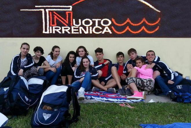 Tirrenica Nuoto: 7 ori 12 argenti e 8 bronzi al meeting di Ravenna 