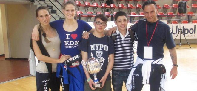 Kodokan brilla anche con altri colori 