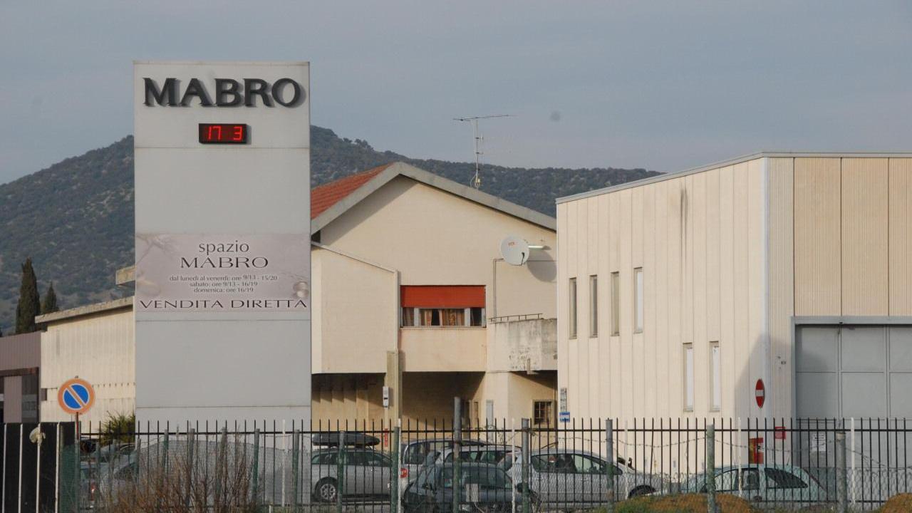 Mabro, l’occupazione è finita: incontro con il sindaco e il presidente della Provincia