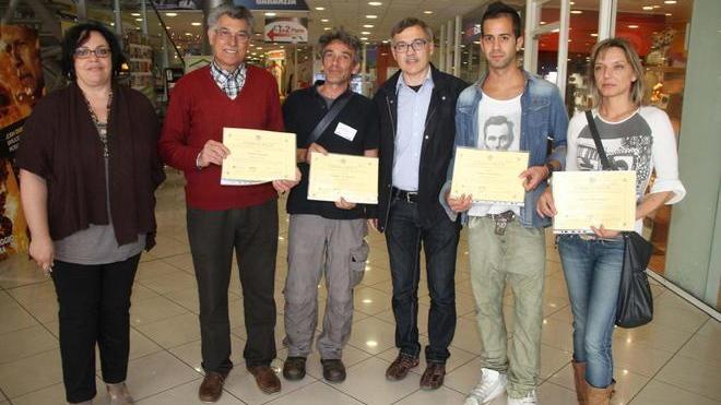 Un defibrillatore donato dagli ambulanti