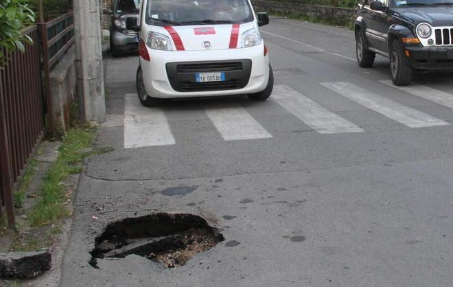 Chi rompe la strada, ora pagherà i danni 