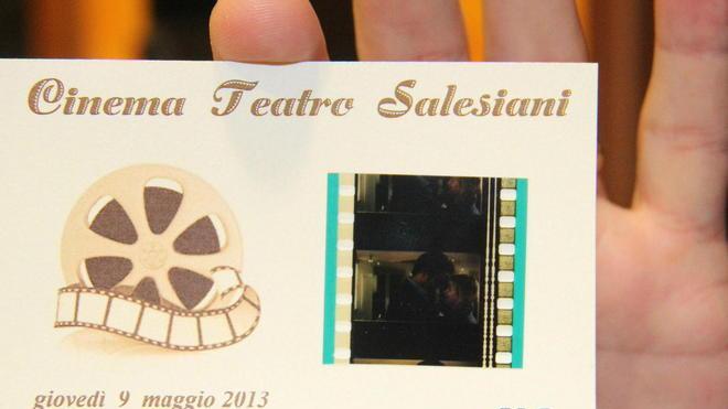 Salesiani, in pensione il vecchio proiettore ma il cinema vivrà
