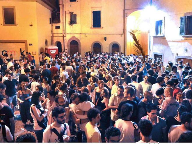 Blues, una soluzione per piazzetta Romana 