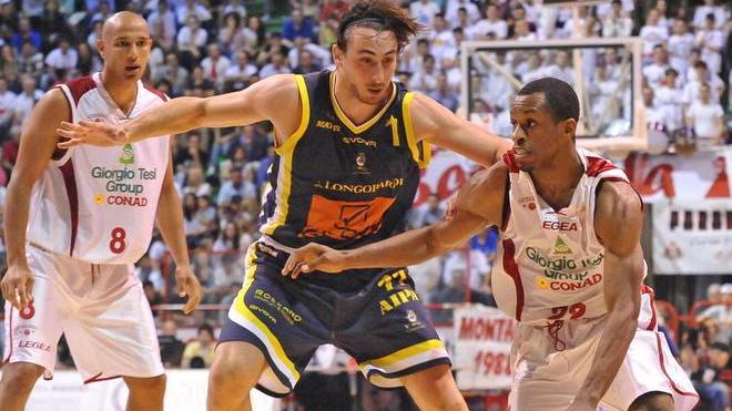 I playoff risvegliano Pistoia, Scafati ko