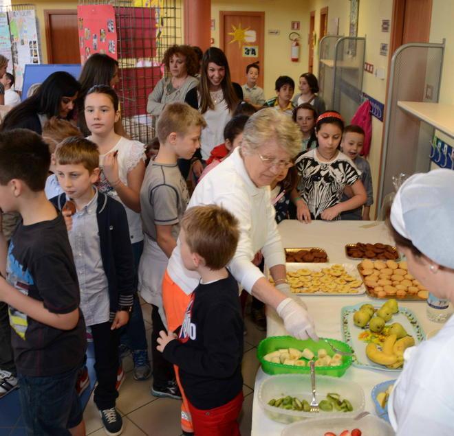 Sonia trionfa, fanno colpo i suoi crostoni alla romana 