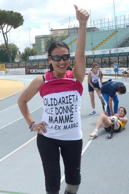 La Versace alle vestaglie azzurre