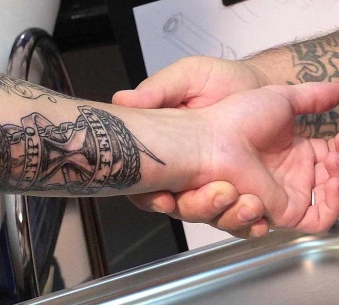 Occhio ai tatuaggi in casa 