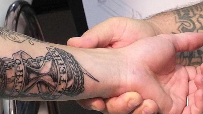 Occhio ai tatuaggi in casa