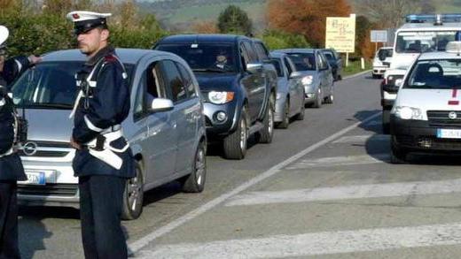 Investita una bambina di 4 anni in centro