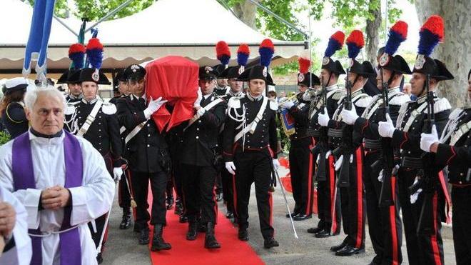 Alla messa per il carabiniere