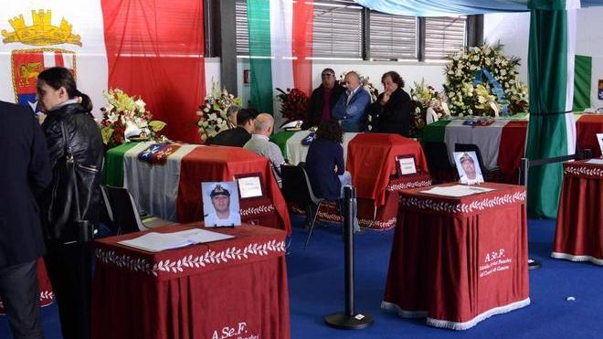 Genova, continuano le ricerche di Iacoviello