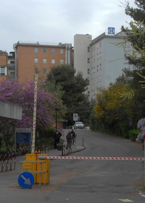 Blitz al San Martino, dopo un esposto arrivano i carabinieri 