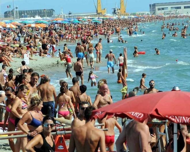 Marina di Carrara rinconquista la Bandiera Blu 