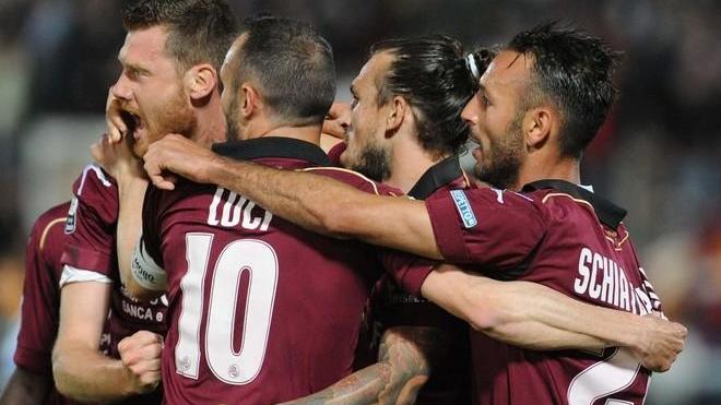 Al Verona basta un punto per gioire, al Livorno tre...