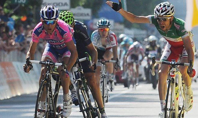 Andrea Andreazzoli al Giro per curare Nibali &amp; Co