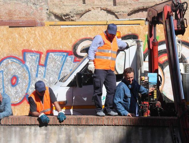 Il fosso della Venezia è la pattumiera della città 