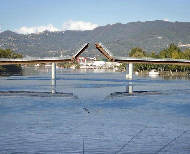 Ponte Colombiera ok solo a luglio 