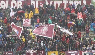Livorno, sì ai maxi schermi all’ippodromo Caprilli 