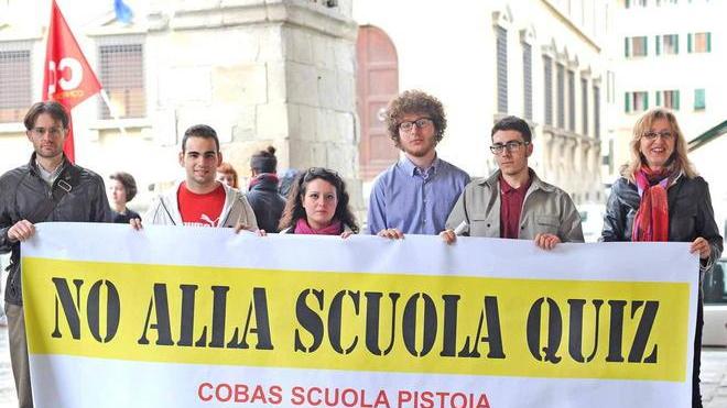 Studenti e prof in piazza contro i quiz Invalsi