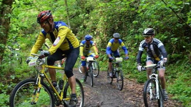 In bici a Caselli