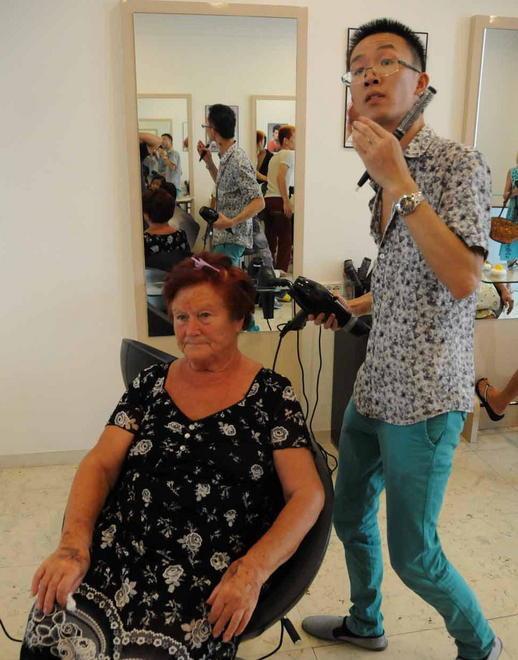 Anche i parrucchieri cinesi se ne vanno da Carrara 