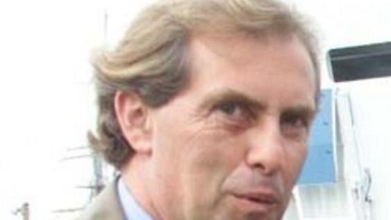 L’ex direttore di Porto 2000 cade e chiede i danni al Comune