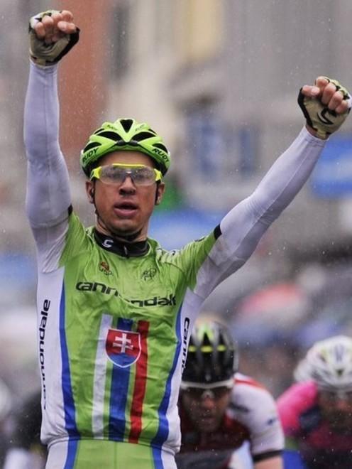  Sagan detta legge nell’ultimo sprint 