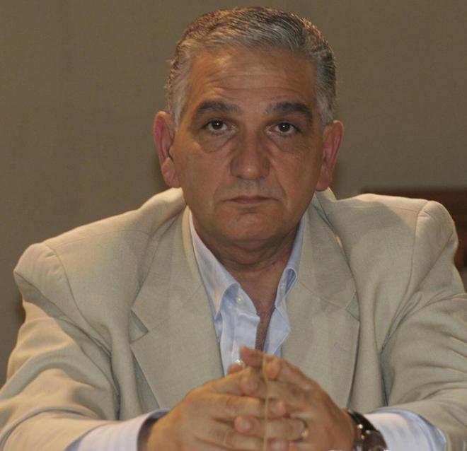 Mosca chiede di sospendere il bando di gara