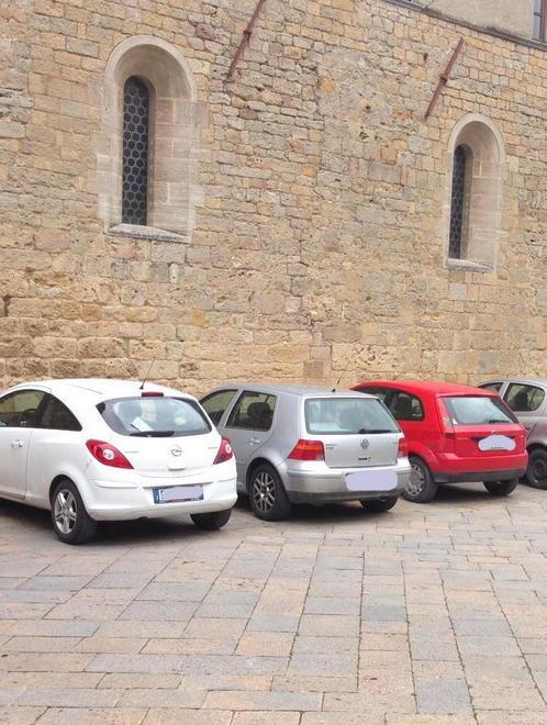 Liberare le piazze etrusche dalle auto: parte la petizione