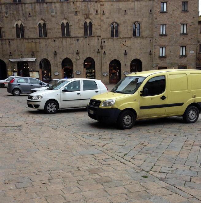 Residenti, il parcheggio costa 5 euro: ecco le zone 