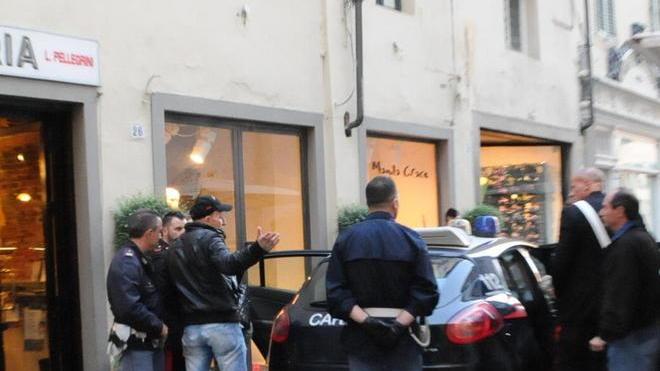 Si accapigliano in preda ai fumi dell’alcol